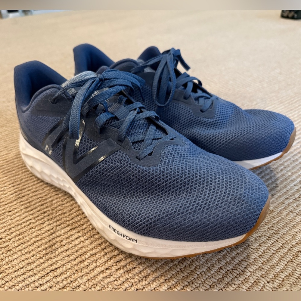 New Balance Fresh Foam Arishi v4 - 12 4E Men’s